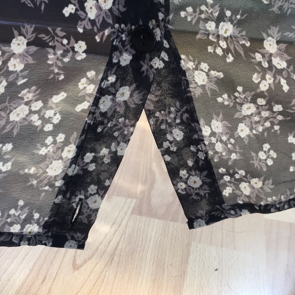 Sheer Vintage Floral Button-Up Skirt - Picture 7 of 7